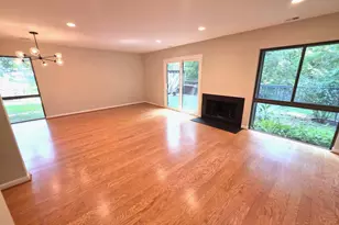 2001 Wethersfield Ct, Reston, VA 20191 - Photo 23