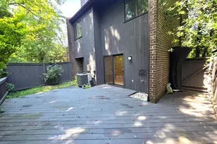 2001 Wethersfield Ct, Reston, VA 20191 - Photo 15