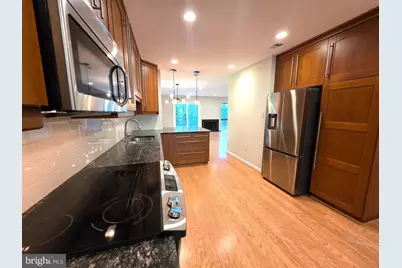 2001 Wethersfield Court, Reston, VA 20191 - Photo 5