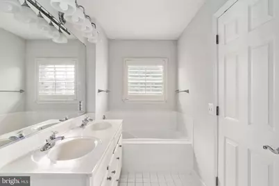 11635 Cavalier Landing Court #405, Fairfax, VA 22030 - Photo 29