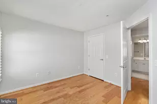 11635 Cavalier Landing Ct, Fairfax, VA 22030 - Photo 37