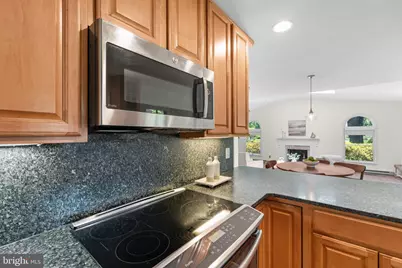 6604 Grey Fox Drive, Springfield, VA 22152 - Photo 11
