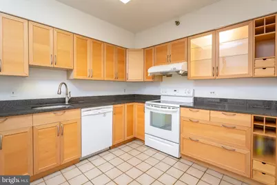5505 Seminary Road #2403N, Falls Church, VA 22041 - Photo 17