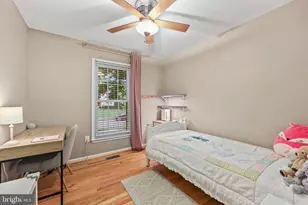 5408 Overland Ct, Centreville, VA 20120 - Photo 7