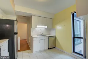 2052 Royal Fern Ct, Reston, VA 20191 - Photo 17