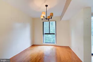 2052 Royal Fern Ct, Reston, VA 20191 - Photo 11