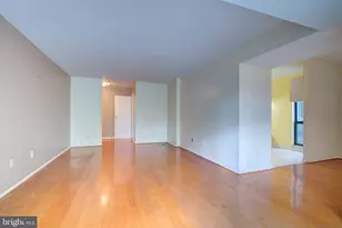2052 Royal Fern Ct, Reston, VA 20191 - Photo 7