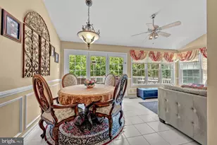 13249 Middleton Farm Ln, Herndon, VA 20171 - Photo 19