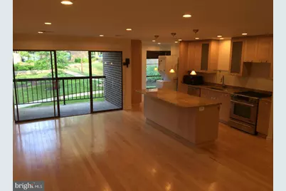 11248 Chestnut Grove Square #151, Reston, VA 20190 - Photo 5