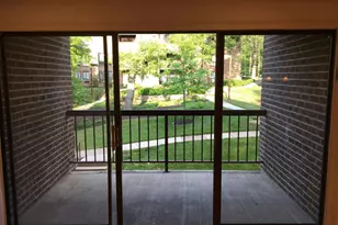 11248 Chestnut Grove Square, Reston, VA 20190 - Photo 3
