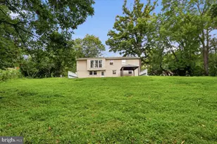 131 Casmar St SE, Vienna, VA 22180 - Photo 33