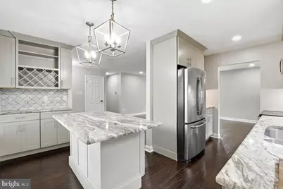 131 Casmar Street SE, Vienna, VA 22180 - Photo 9