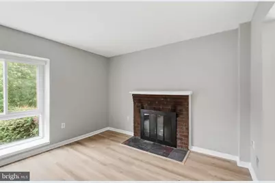 3861 Persimmon Circle, Fairfax, VA 22031 - Photo 9