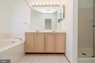 2507 James Maury Dr, Herndon, VA 20171 - Photo 37