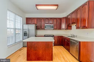 2507 James Maury Dr, Herndon, VA 20171 - Photo 27