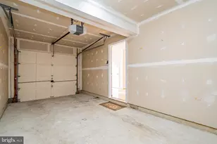 2507 James Maury Dr, Herndon, VA 20171 - Photo 15