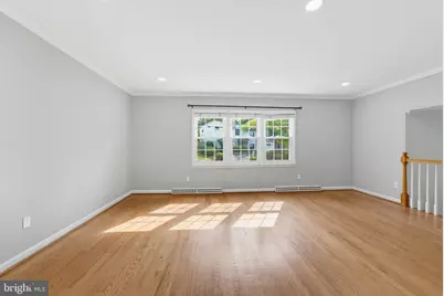 8125 Saxony Drive, Annandale, VA 22003 - Photo 3