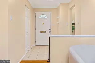 8520 Pepperdine Dr, Vienna, VA 22180 - Photo 3