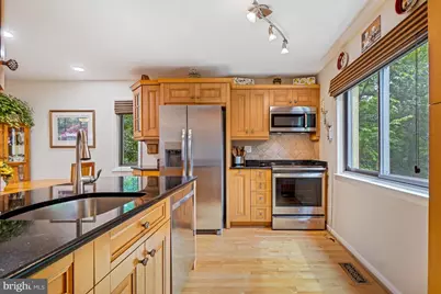 11961 Barrel Cooper Court, Reston, VA 20191 - Photo 5
