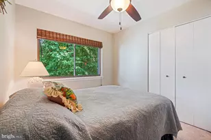 11961 Barrel Cooper Ct, Reston, VA 20191 - Photo 27