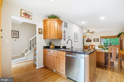 11961 Barrel Cooper Court, Reston, VA 20191 - Photo 7