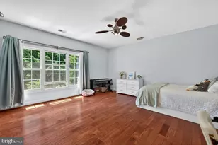 1002 Sherman Ct, Great Falls, VA 22066 - Photo 31