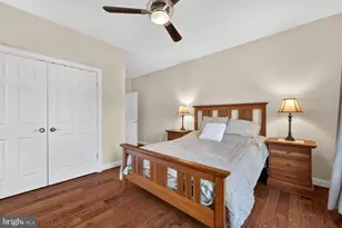 1002 Sherman Ct, Great Falls, VA 22066 - Photo 35