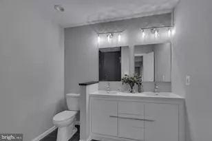 10422 Woodbury Woods Ct, Fairfax, VA 22032 - Photo 27