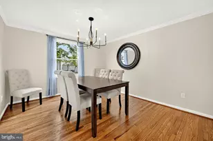3894 Plum Run Ct, Fairfax, VA 22033 - Photo 9