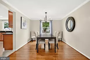 3894 Plum Run Ct, Fairfax, VA 22033 - Photo 7