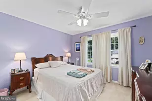 10221 Eagle Landing Ct, Burke, VA 22015 - Photo 15