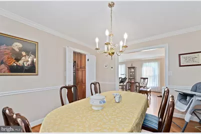10221 Eagle Landing Court, Burke, VA 22015 - Photo 11