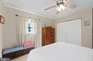 10221 Eagle Landing Ct, Burke, VA 22015 - Photo 17