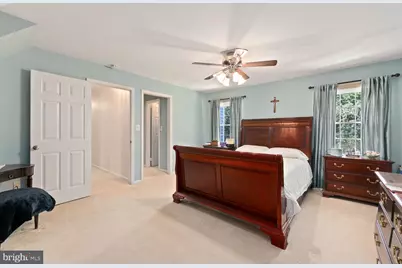 10221 Eagle Landing Court, Burke, VA 22015 - Photo 19