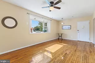 2910 Peyton Randolph Dr, Falls Church, VA 22044 - Photo 5