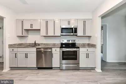 507 Florida Avenue #103, Herndon, VA 20170 - Photo 3