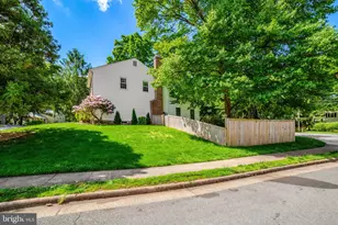 9220 Burnetta Dr, Annandale, VA 22003 - Photo 3