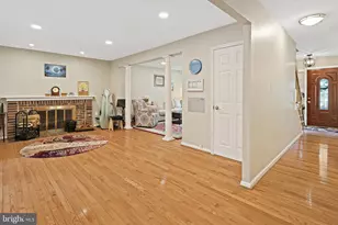 9220 Burnetta Dr, Annandale, VA 22003 - Photo 13