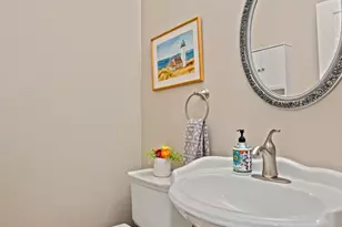 9220 Burnetta Dr, Annandale, VA 22003 - Photo 15