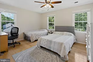 9220 Burnetta Dr, Annandale, VA 22003 - Photo 43