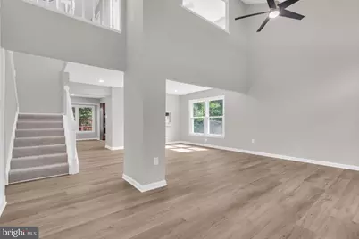 5559 Sequoia Farms Drive, Centreville, VA 20120 - Photo 7