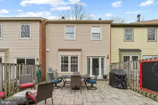 9979 Whitewater Dr, Burke, VA 22015 - Photo 35
