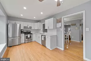9979 Whitewater Dr, Burke, VA 22015 - Photo 11