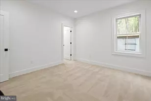 6706 Montour Dr, Falls Church, VA 22043 - Photo 77
