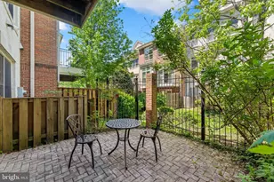 7489 Carriage Hills Dr, McLean, VA 22102 - Photo 35