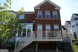 3888 Billberry Dr, Fairfax, VA 22033 - Photo 3