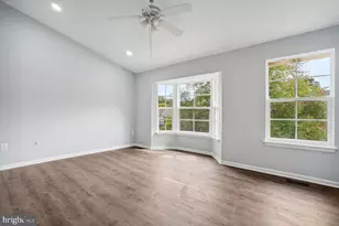 7759 Asterella Ct, Springfield, VA 22152 - Photo 11