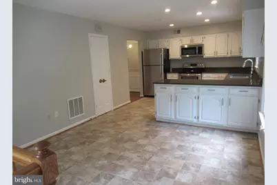 7334 Mallory Lane, Kingstowne, VA 22315 - Photo 13