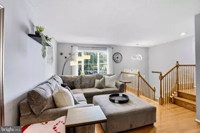 8908 Waites Way, Lorton, VA 22079 - Photo 3