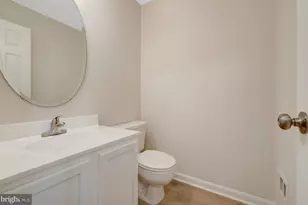 14507 Sully Lake Ct, Centreville, VA 20120 - Photo 27